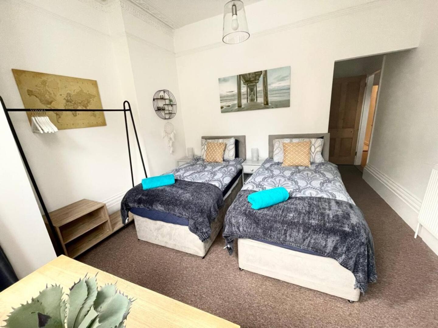 Family Friendly Flat Just Minutes From The Beach! Portsmouth Exterior foto