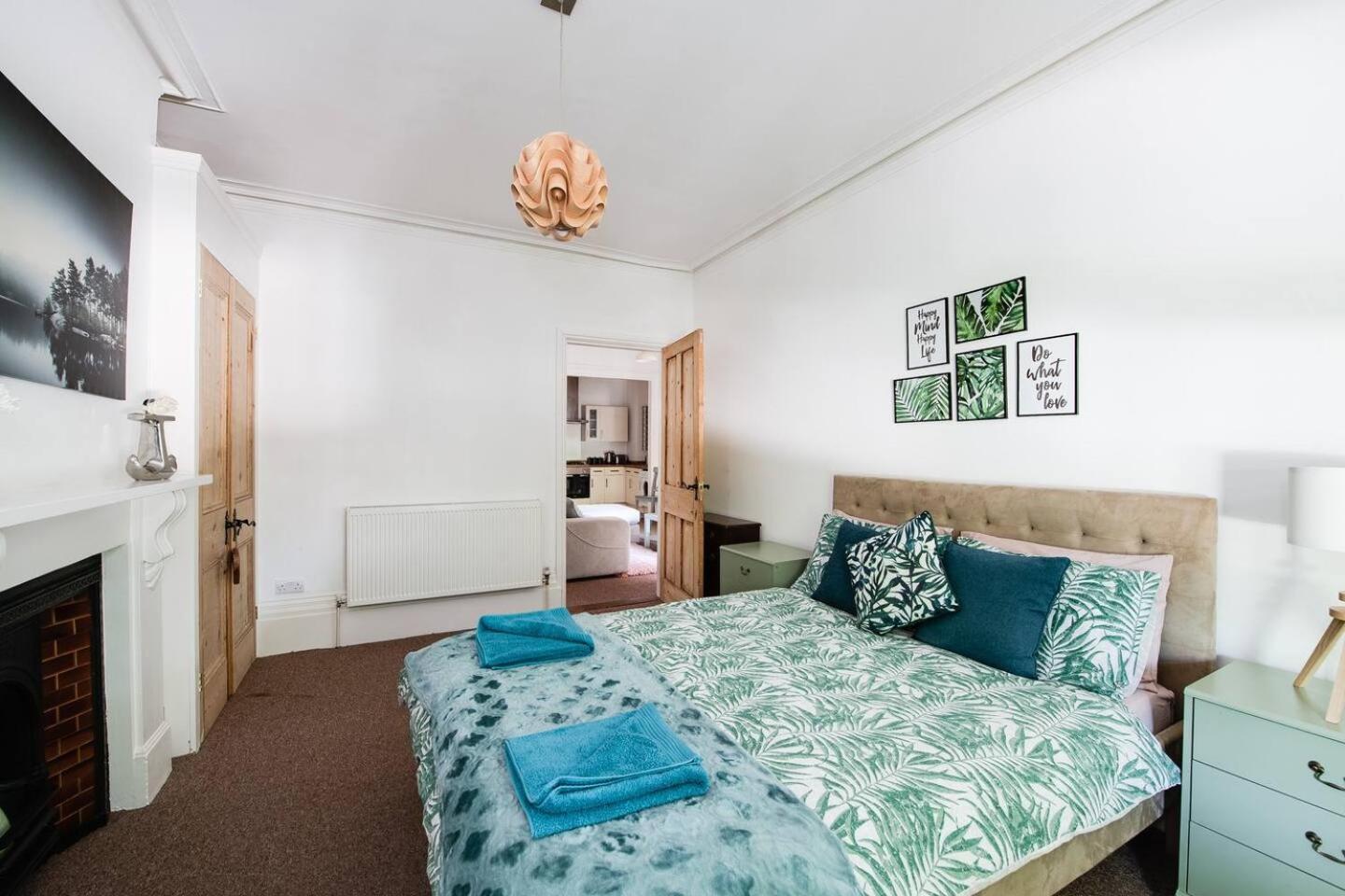 Family Friendly Flat Just Minutes From The Beach! Portsmouth Exterior foto